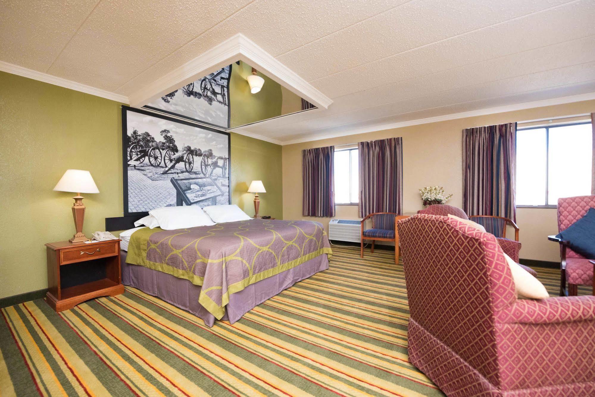 Super 8 By Wyndham Hotel Frederick