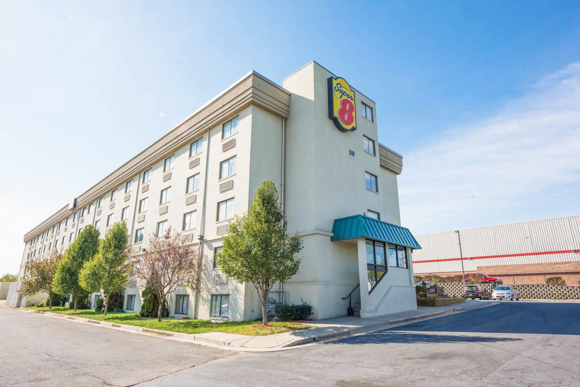 Hotel Super 8 By Wyndham